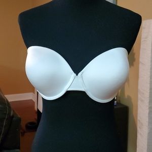 Strapless bra